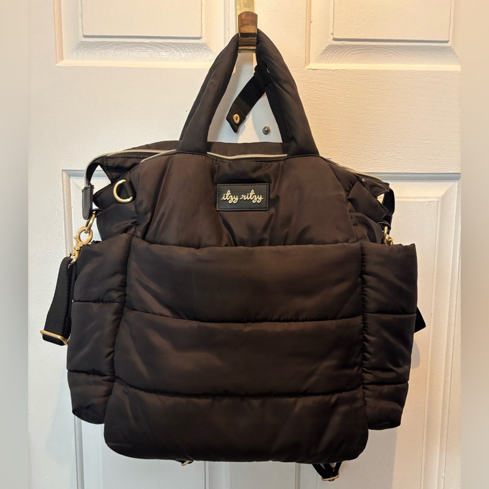Itzy Ritzy Black Quilted Baby Bag with Adjustable Strap - like new